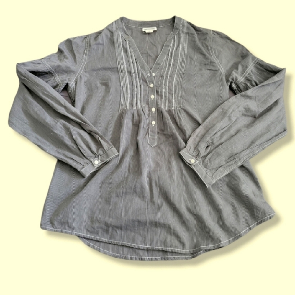 Converse | Gray Pinstripe Boho Peasant Top (SIZE M)